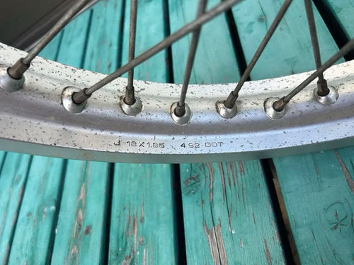 Yamaha Motor Wheels 225 18 (Srv250