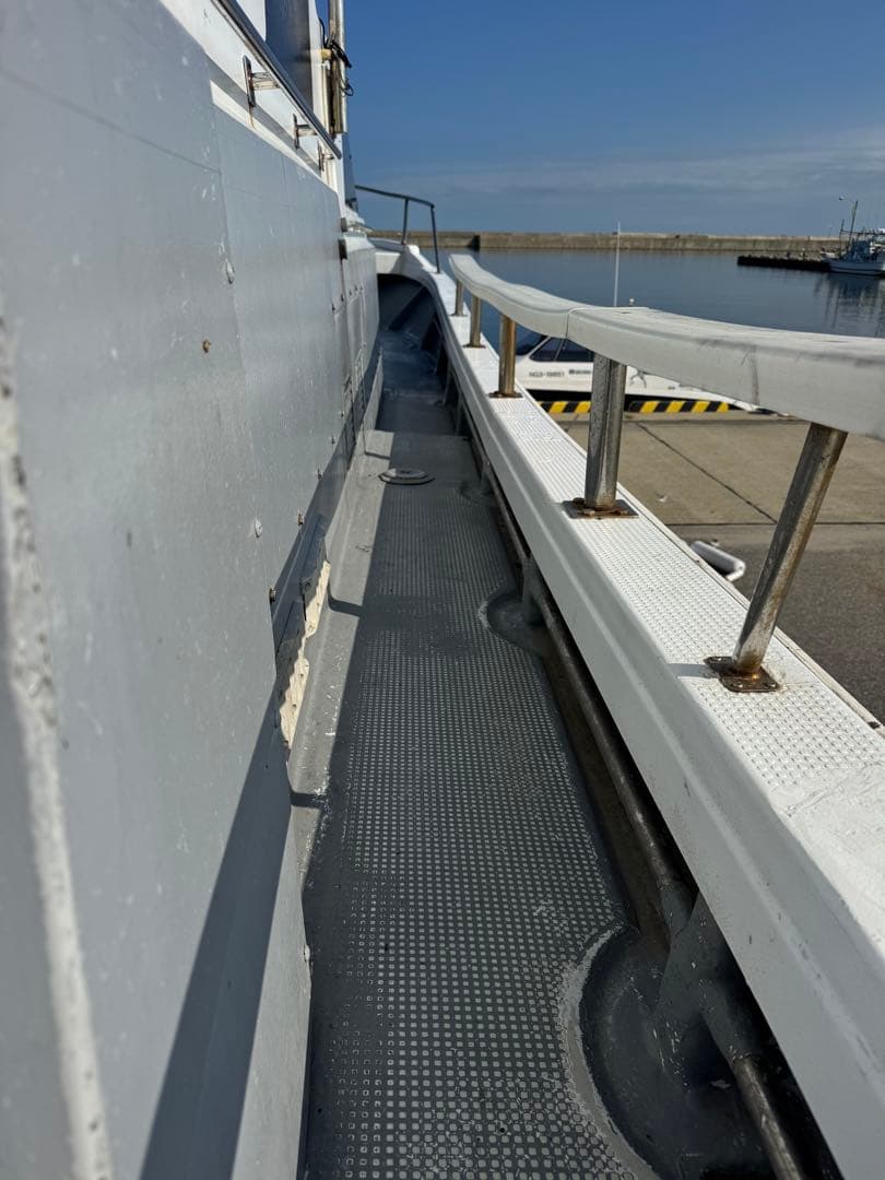 Pleasure Craft Yacht Hulls Yamaha Dx39