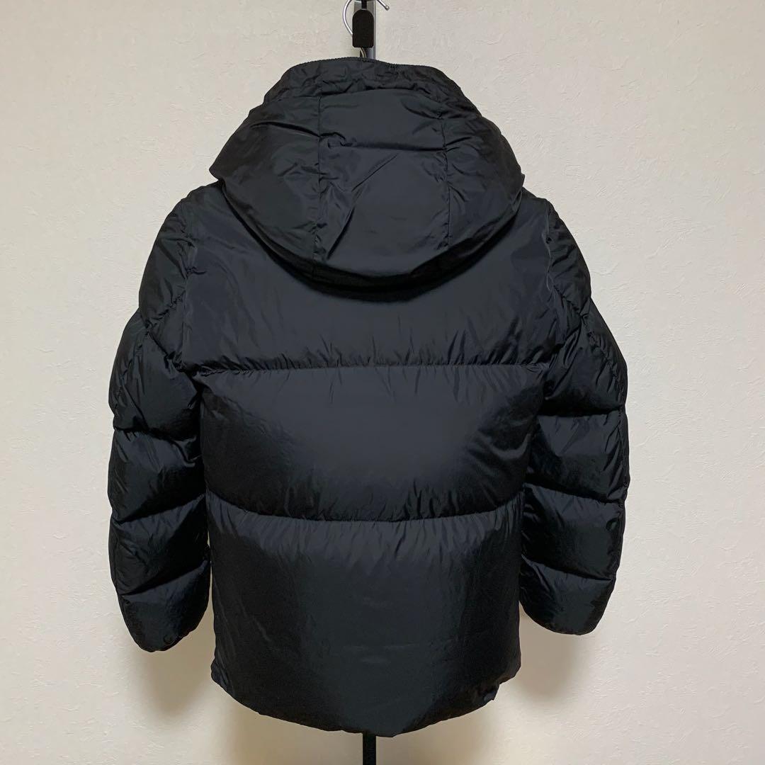 Moncler Down Jackets Montcla 0 5D358