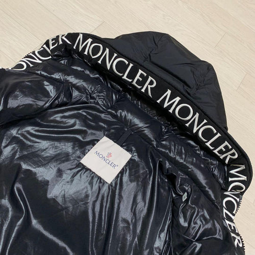Moncler Down Jackets Montcla 0 5D358