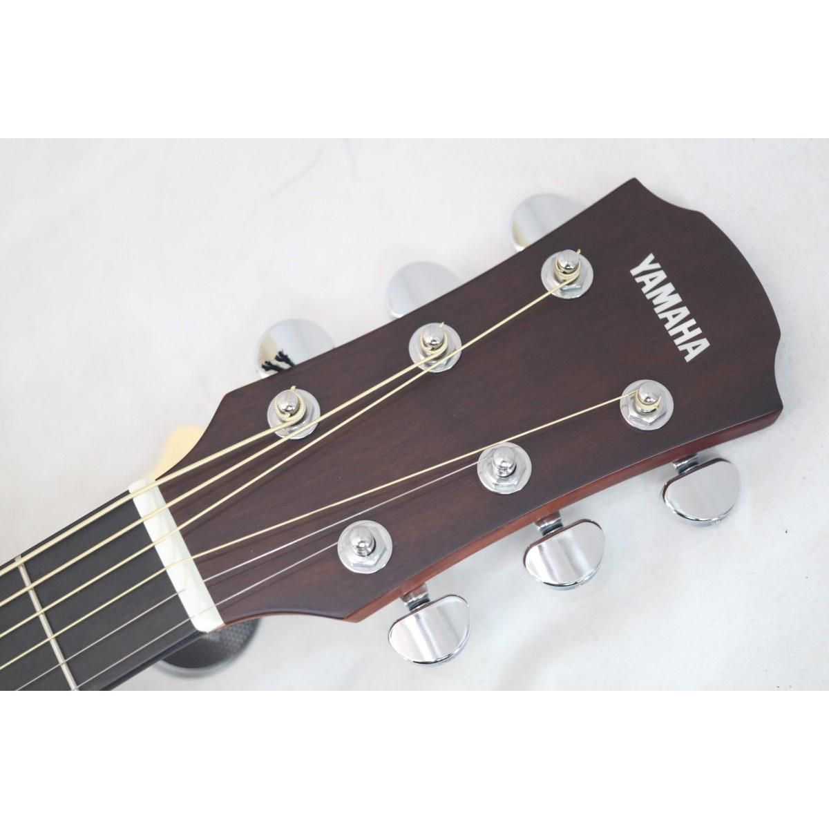 Yamaha Acoustic Guitar