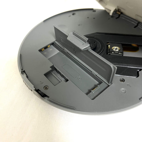 Sony Portable Cd Player D-Ne730 Walkman Rm-Mc35El
