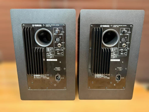 Yamaha Studio Monitor Speakers Hs8