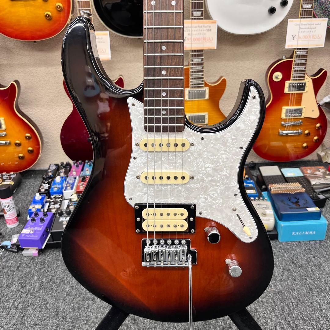 Electric Guitar 10672 Yamaha Pacifica Pac112V