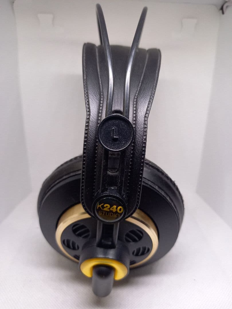 Akg Recableable Headphones K240 Studio