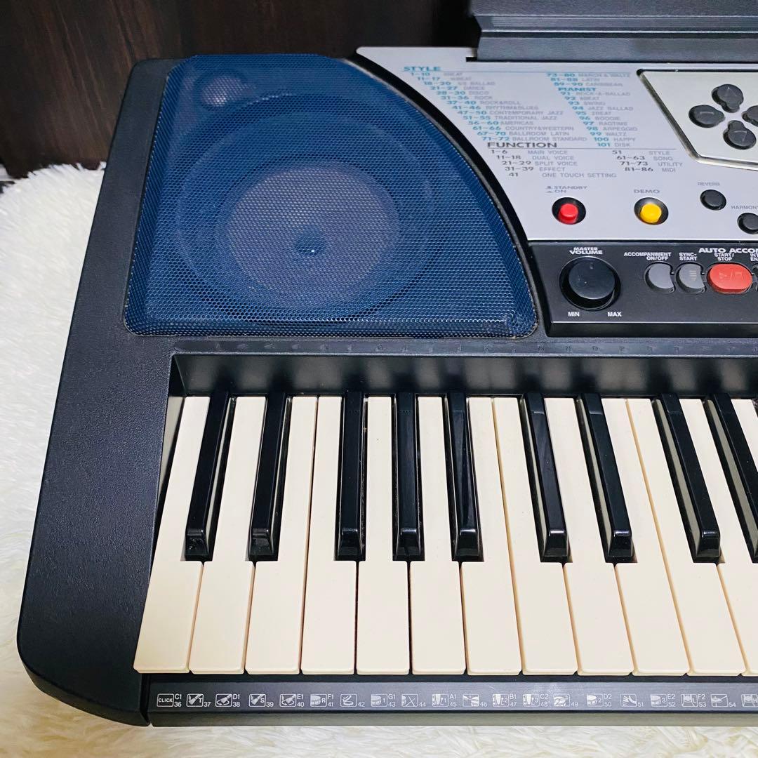 Yamaha Keyboards Digital Pianos Psr-340 Portatone