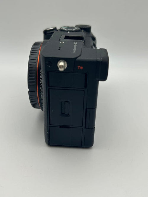 Sony Mirrorless Interchangeable Lips 7C