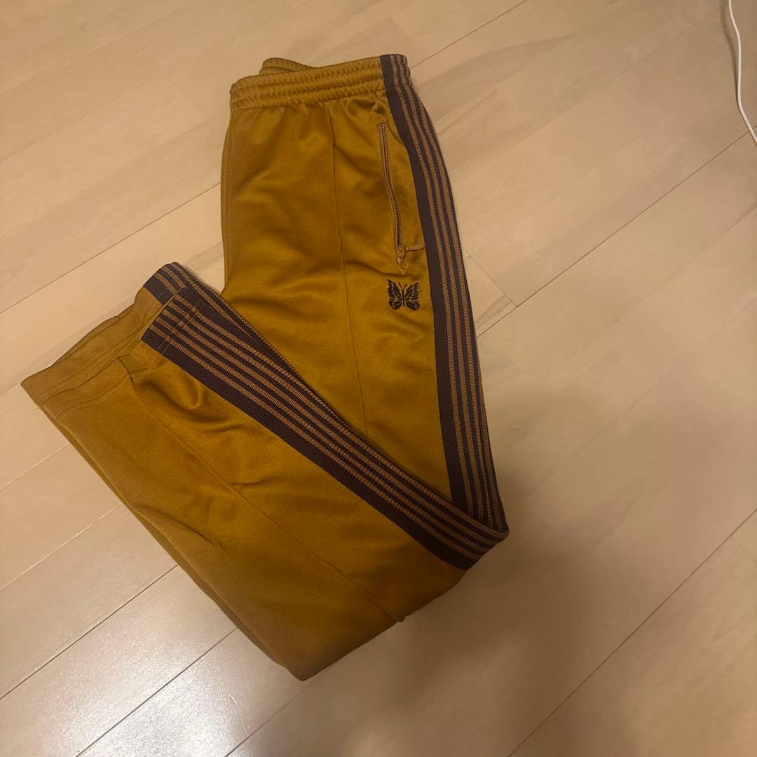Slacks Needles