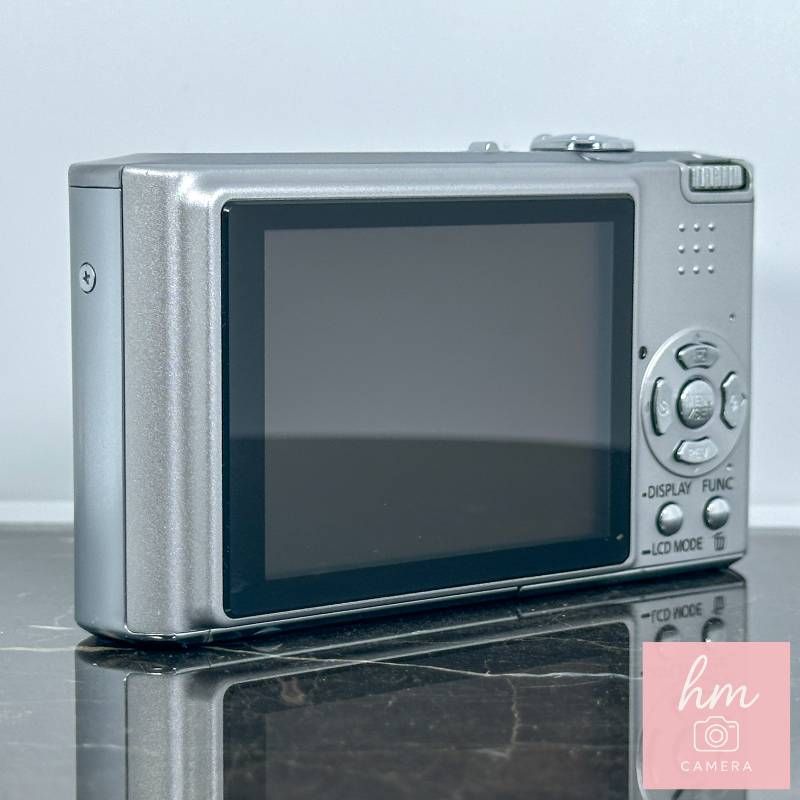 Panasonic Compact Digital Camera Lumix Dmc-Fx33 720 3.6 Mega O.I.S. Ia