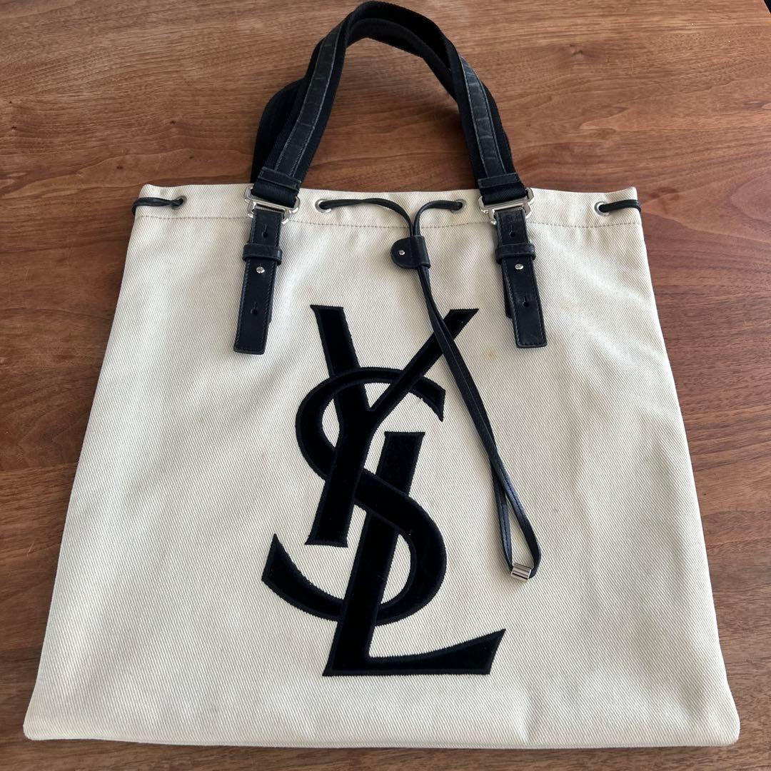 Yves Saint Laurent Shoulder Bags Ysl