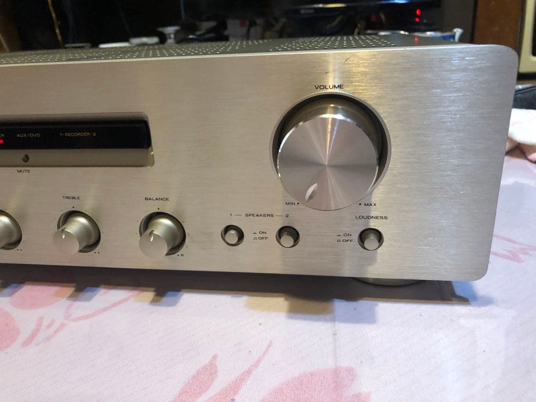 Integrated Amplifiers Pm4001