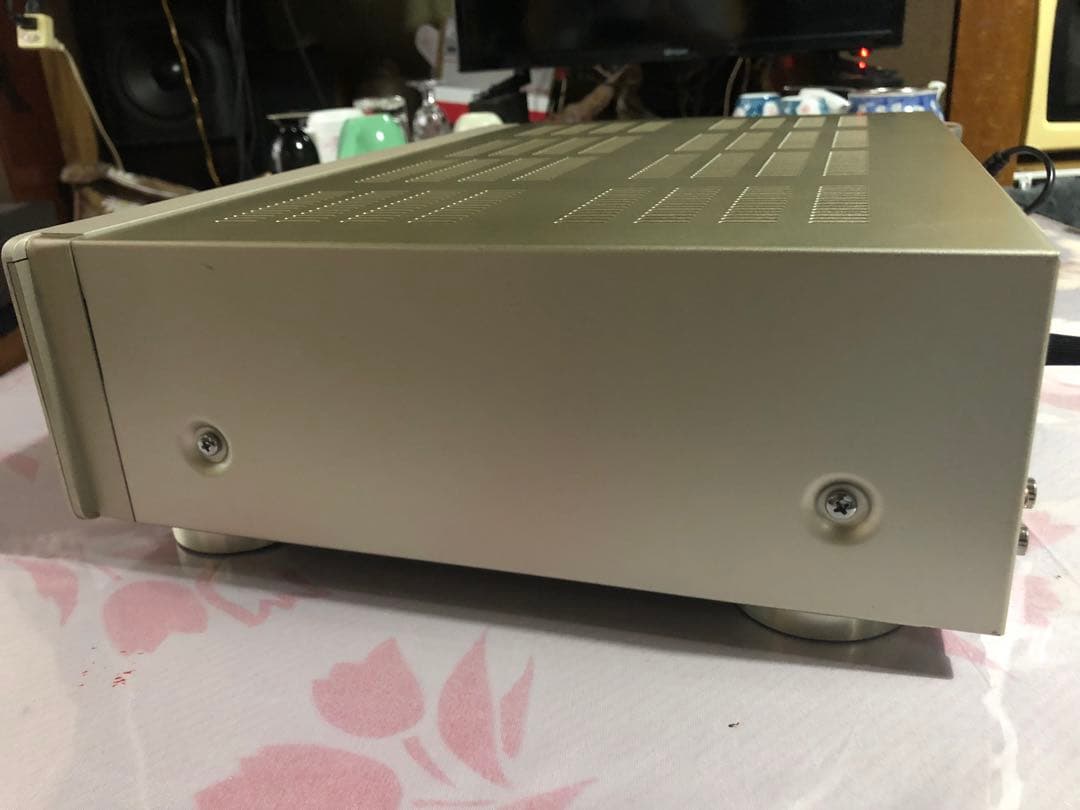 Integrated Amplifiers Pm4001