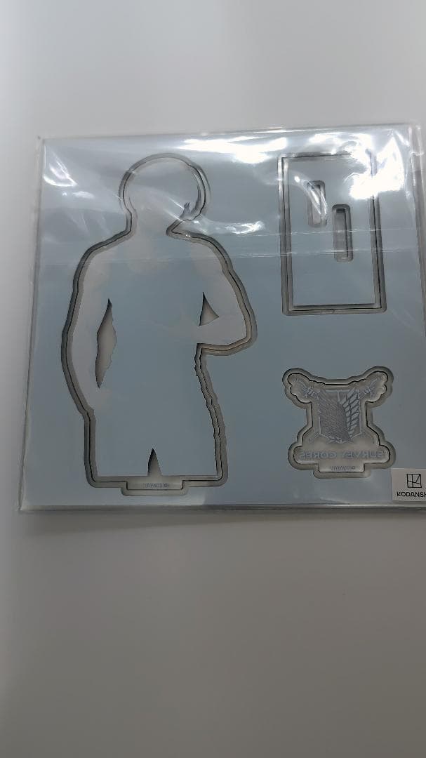 Acrylic Stands 3