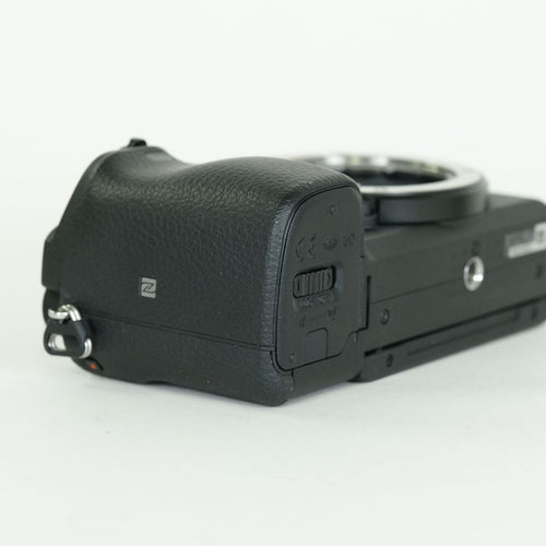 Sony Mirrorless Interchangeable Lips 579 6400 Ilce-6400 E