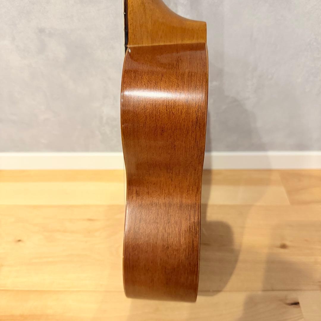Famous Ukuleles Yf-1 Yamaha