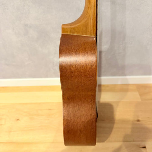 Famous Ukuleles Yf-1 Yamaha