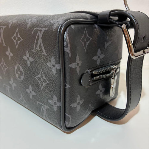 Louis Vuitton Clutch Bags