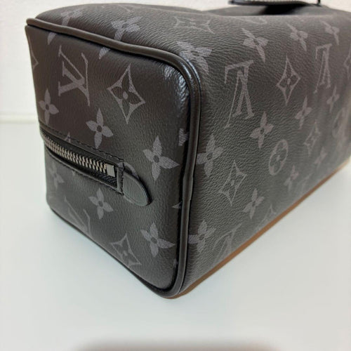 Louis Vuitton Clutch Bags