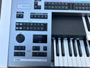Yamaha Keyboard Electronic Piano Els-02C 2018