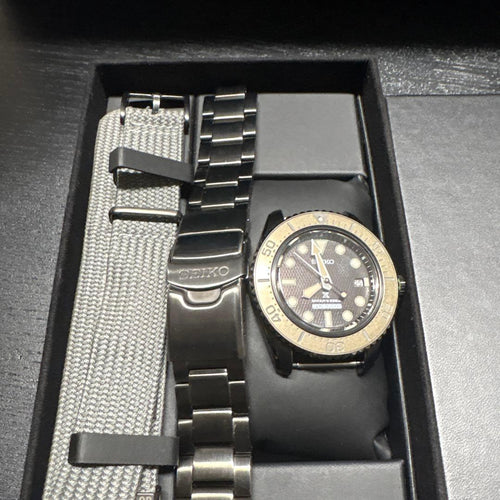Neighborhood Quartz Watches
