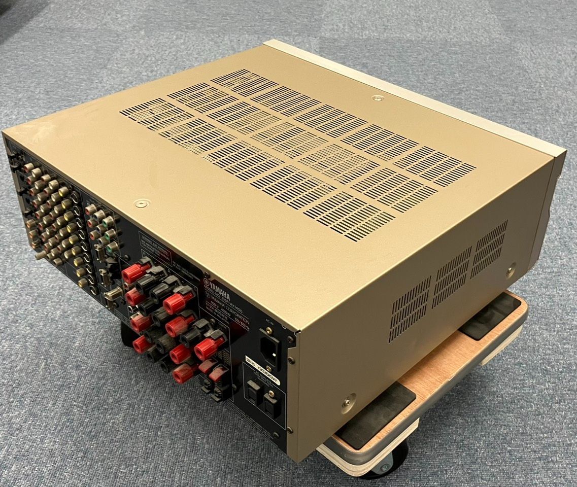 Yamaha Av Amplifier H024-Sa4-309 Natural Sound Dsp-Ax1400