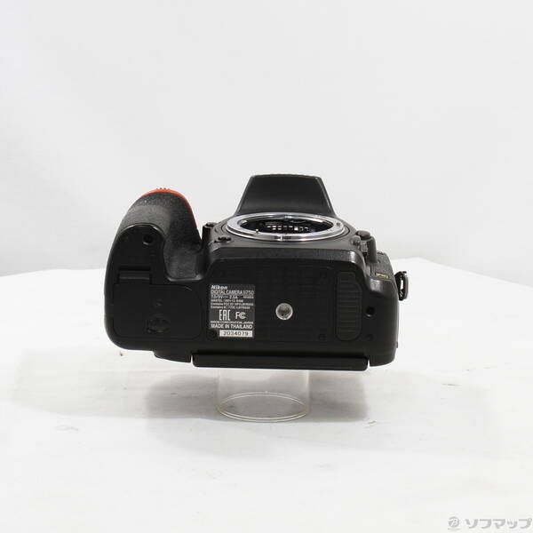 Nikon Digital Slr D750 262