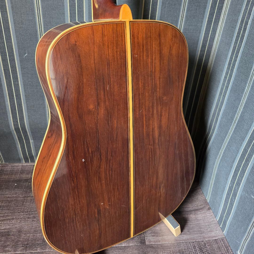 Yamaha Acoustic Guitar L-5