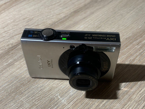 Compact Digital Camera 9996 Canon Ixy 25 Is