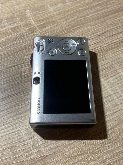 Compact Digital Camera 9996 Canon Ixy 25 Is