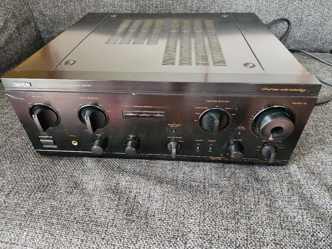 Av Amplifier Denon Pma-890D