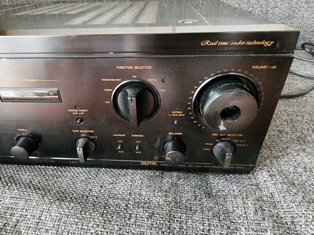 Av Amplifier Denon Pma-890D