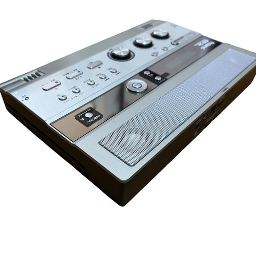 Roland Hardware Instruments Cd-2Z Cf/Cd Audio Recorder