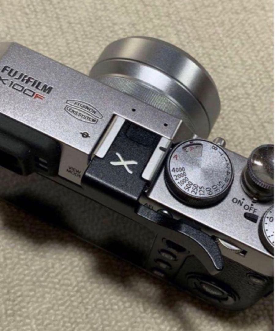 Fujifilm Mirrorless Interchangeable Lips X100