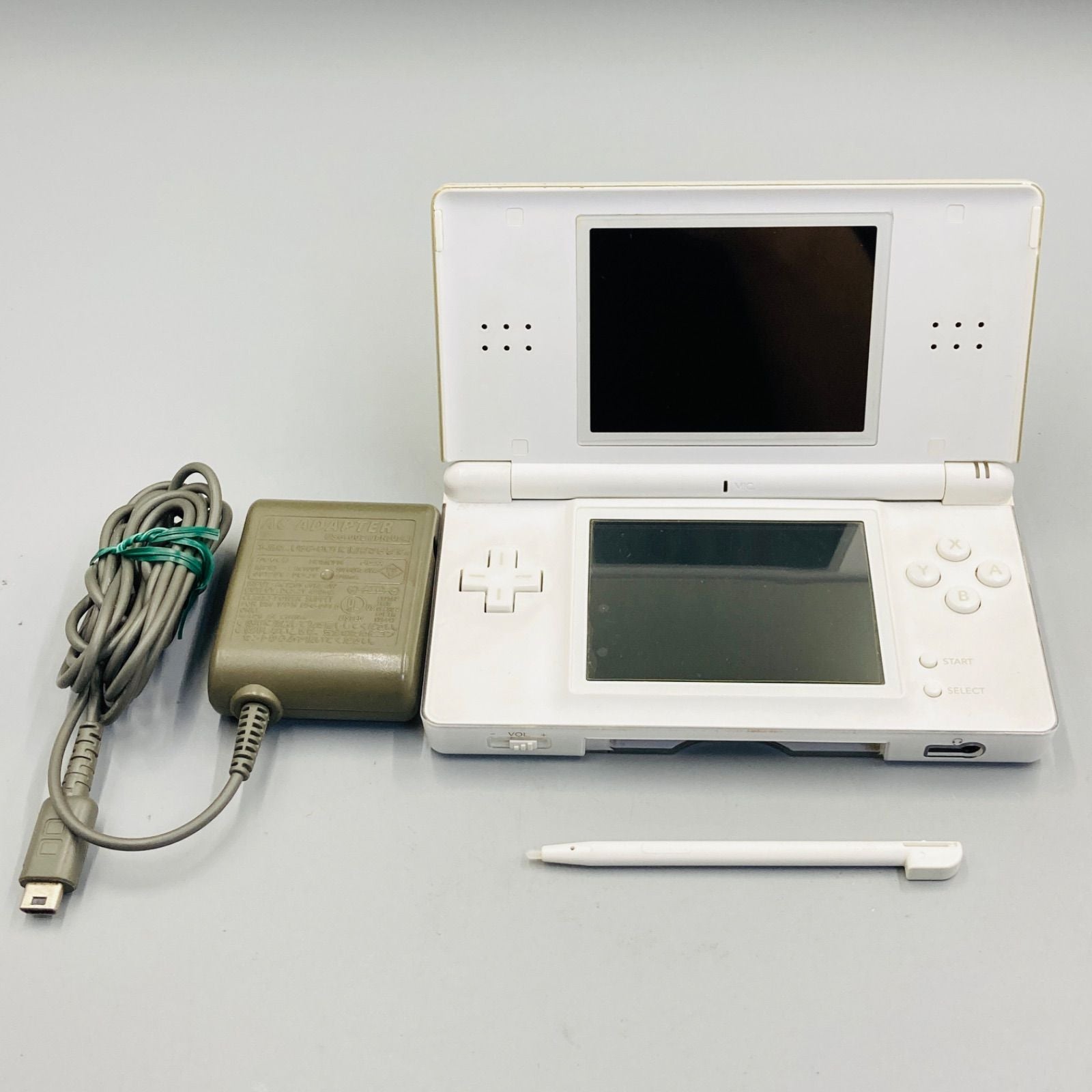 Body (Ds Lite) Usg-001 Nintendo Gg9