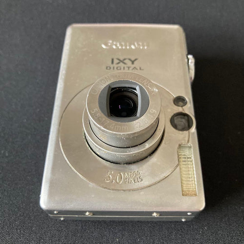 Canon Compact Digital Camera Ixy 60 Ccd