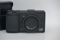 Compact Digital Cameras Ricoh Gr