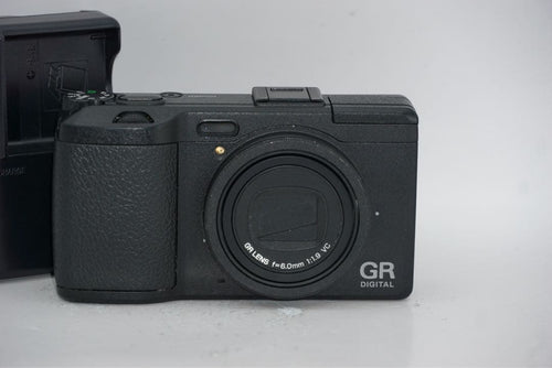 Compact Digital Cameras Ricoh Gr