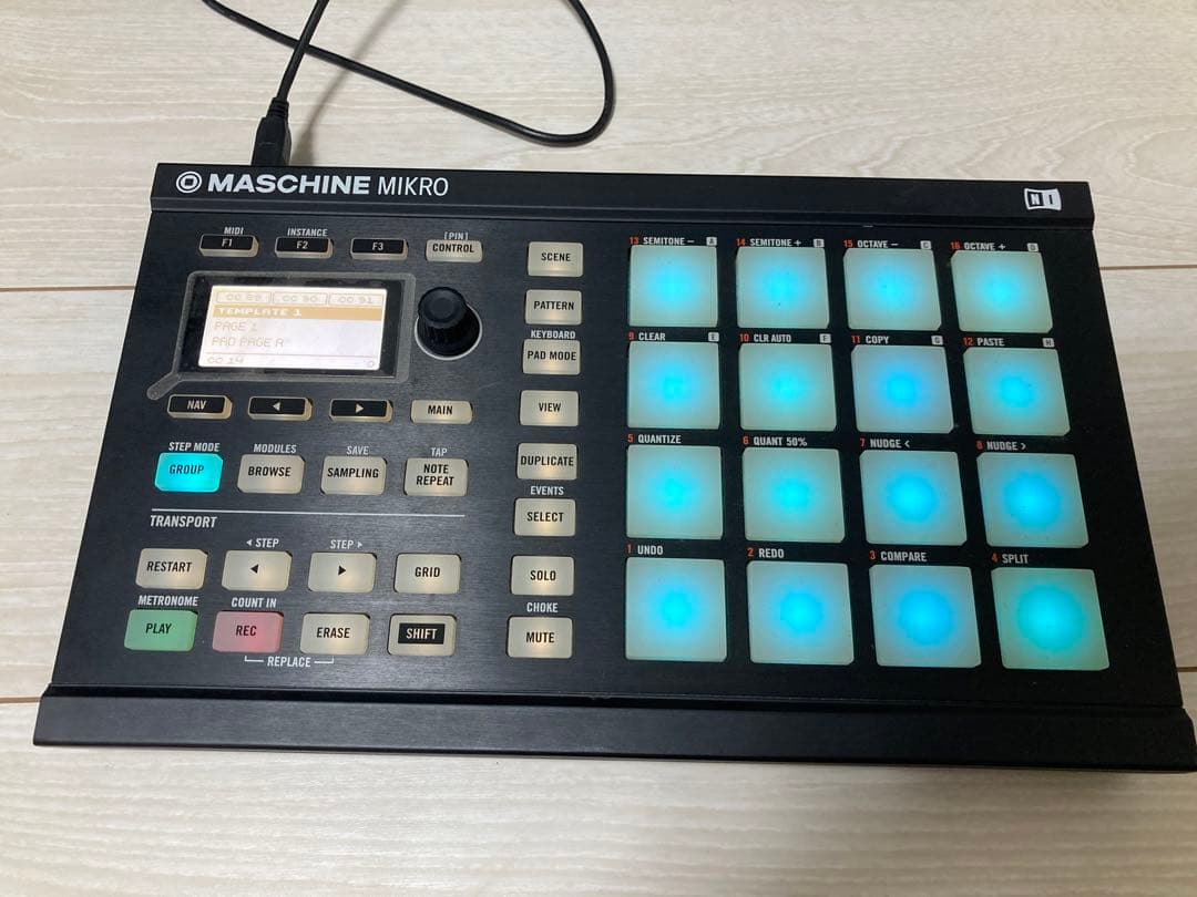 Midi Keyboard Pad Maschine Mikro Mk2 Bl Hw