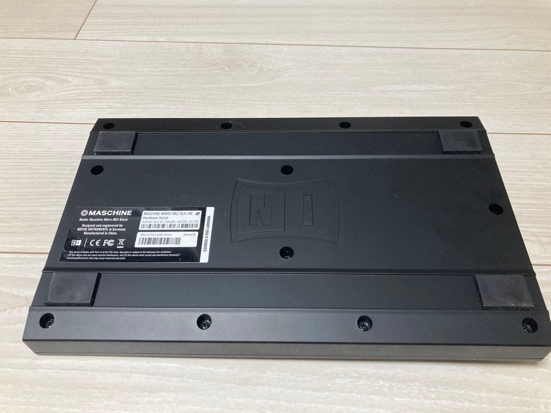Midi Keyboard Pad Maschine Mikro Mk2 Bl Hw
