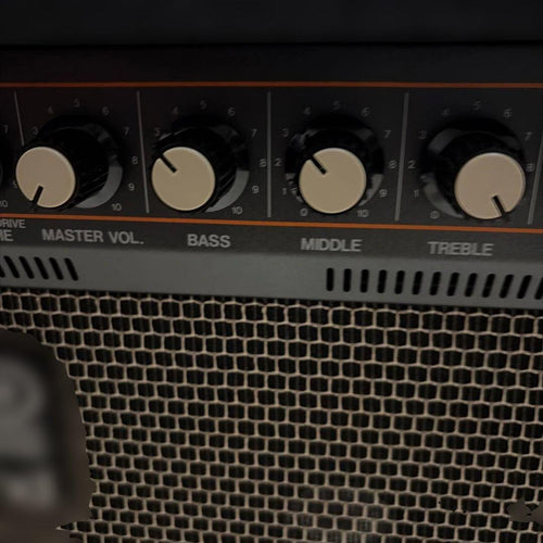 Roland Guitar Amplifiers Spirit 20