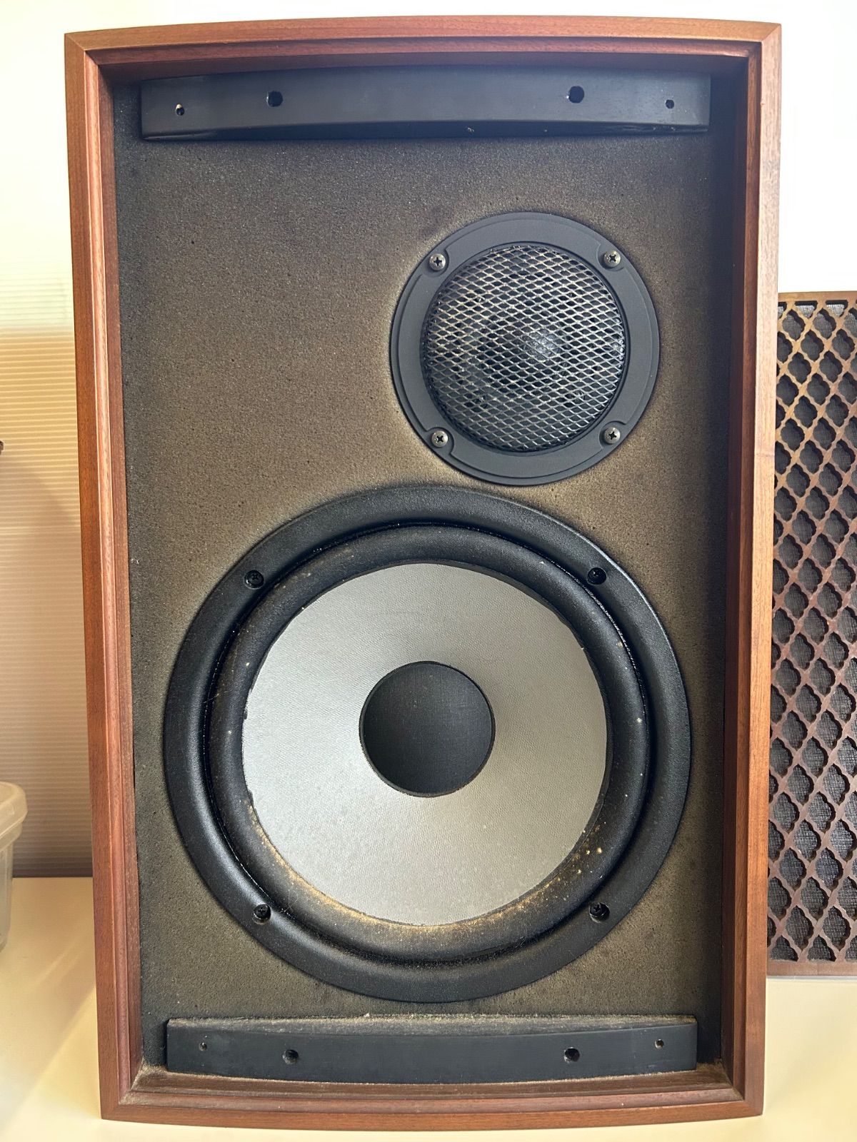 Sansui Speaker Sp-95