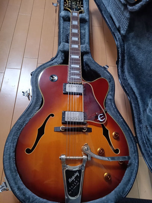 Epiphone Electric Guitar Emperorii