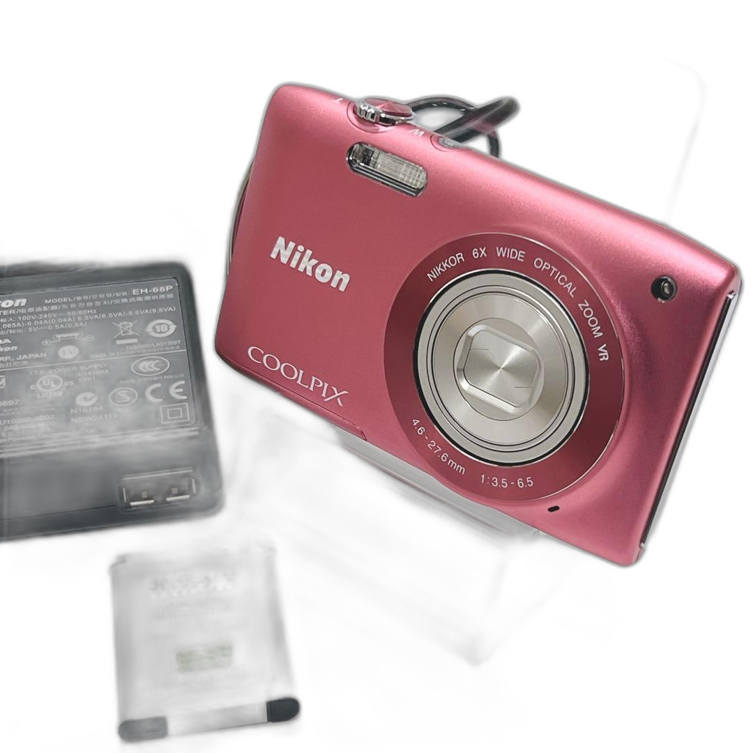 Nikon Compact Digital Camera Coolpix S3300
