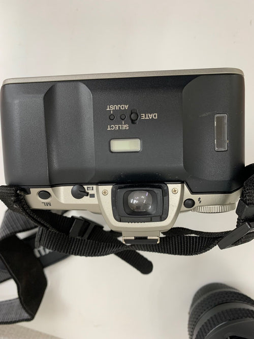 Pentax Slr Camera (Film) C182