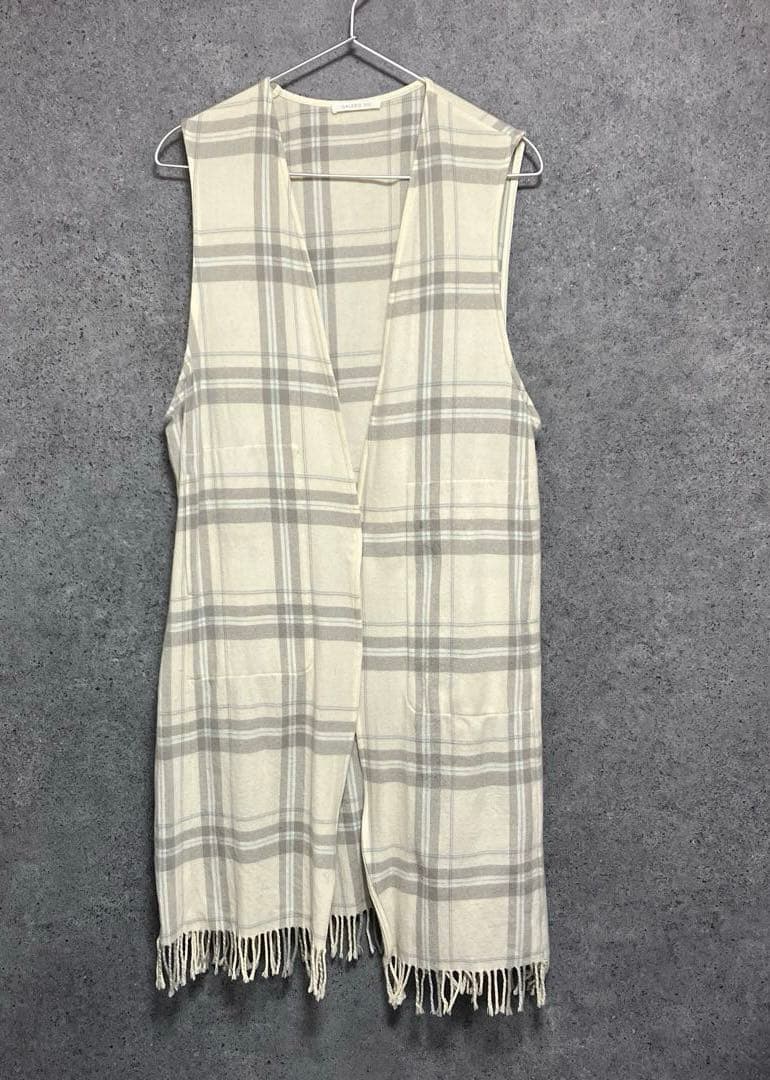 Galerie Vie Knit Vest