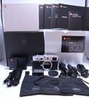 Leica Digital Slr M (Silver)(