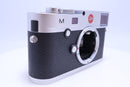 Leica Digital Slr M (Silver)(