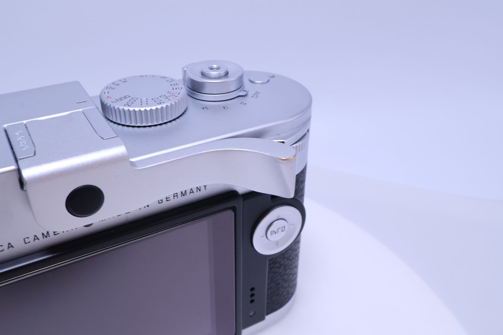 Leica Digital Slr M (Silver)(
