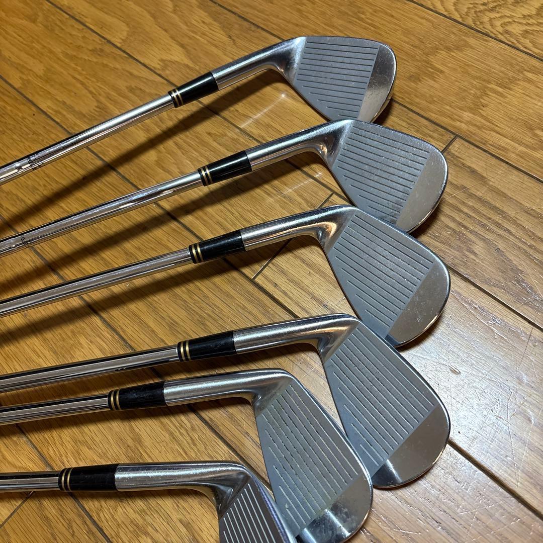 Bridgestone Golf Iron Sets