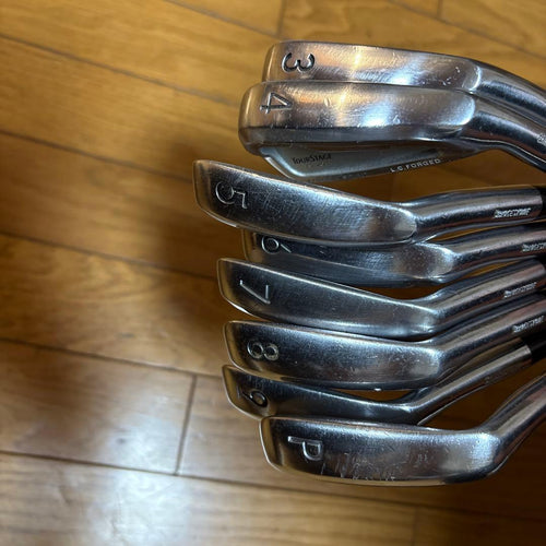 Bridgestone Golf Iron Sets
